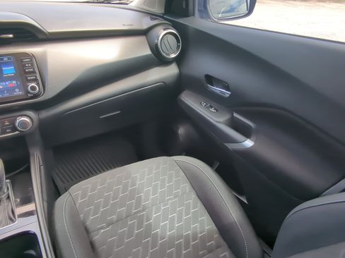 Used 2024 Nissan Kicks SV FWD image 15