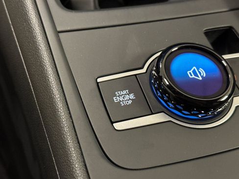 New 2026 Volkswagen Tiguan SE R-Line image 21