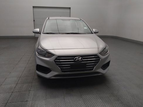 Used 2020 Hyundai Accent SE FWD image 14