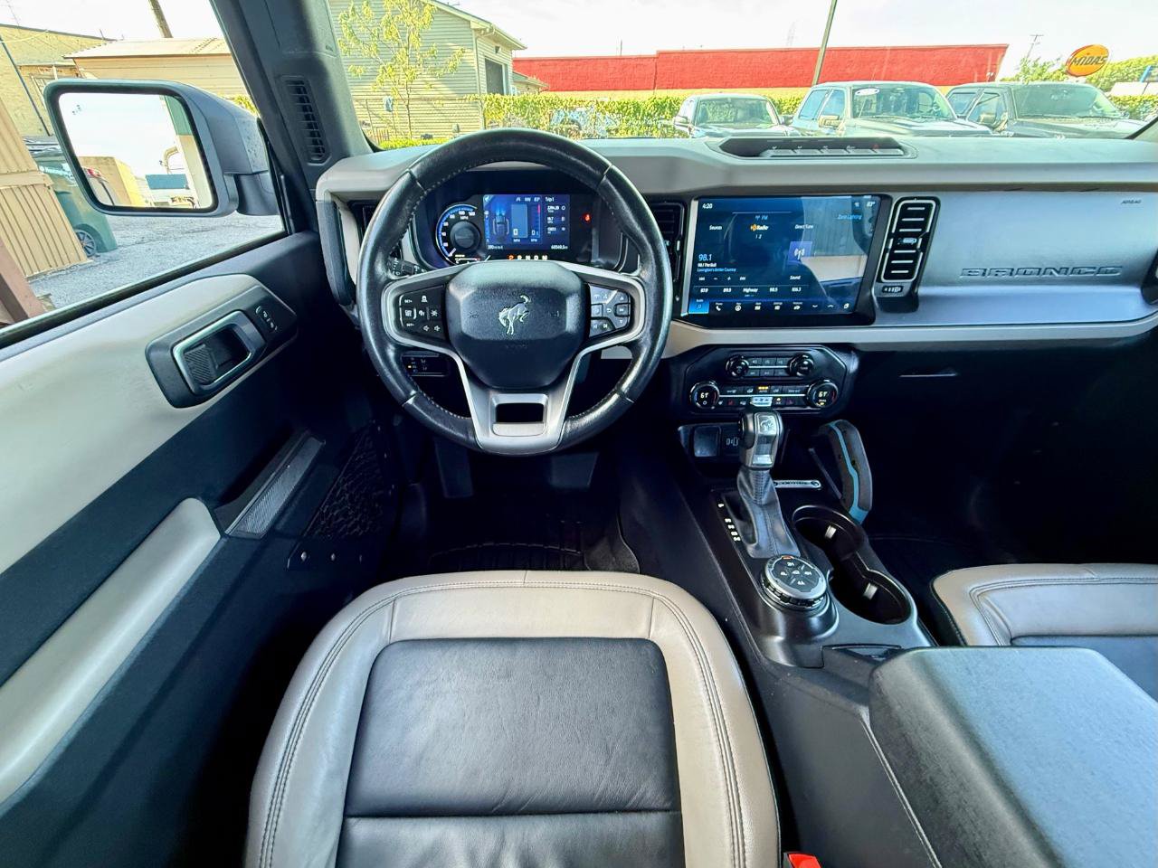Used 2021 Ford Bronco Wildtrak AWD/4WD image 18
