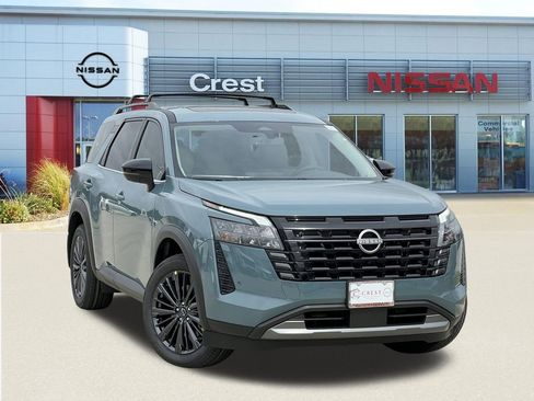 New 2026 Nissan Pathfinder SL image 1