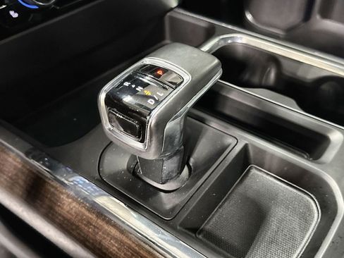 Used 2023 Chevrolet Silverado 1500 High Country AWD/4WD image 22