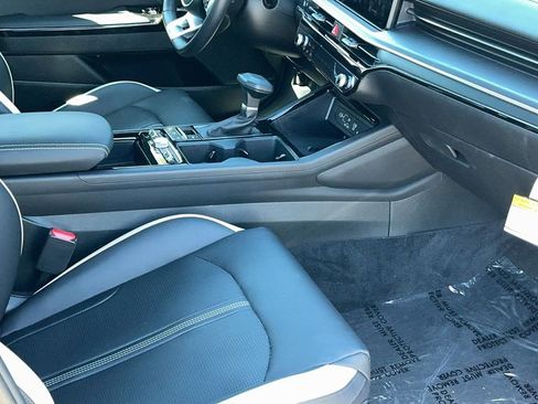 Used 2025 Kia K5 GT-Line w/ GT-Line Premium Package image 16