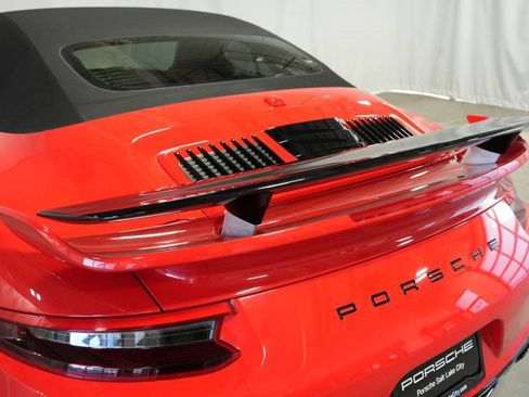 Used 2019 Porsche 911 Turbo image 42