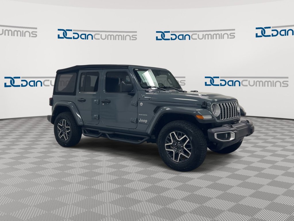 Used 2024 Jeep Wrangler Unlimited Sahara AWD/4WD image 2