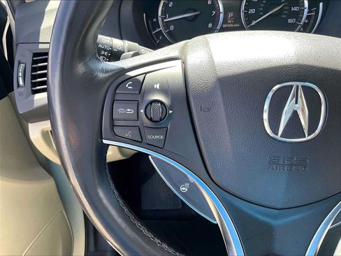 Used 2017 Acura MDX SH-AWD image 19