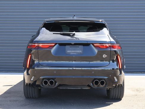 Used 2024 Jaguar F-PACE SVR AWD/4WD image 6