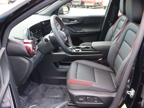 New 2026 Chevrolet Equinox RS w/ LPO, Floor Liner Package AWD/4WD image 5