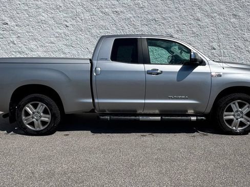 Used 2010 Toyota Tundra Limited w/ Memory Pkg AWD/4WD image 2
