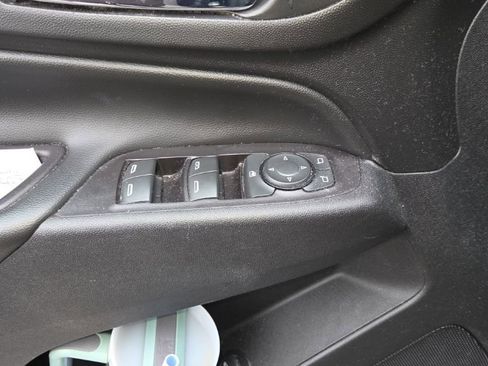 Used 2019 Chevrolet Equinox LT FWD image 10