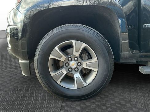 Used 2019 Chevrolet Colorado Z71 image 14