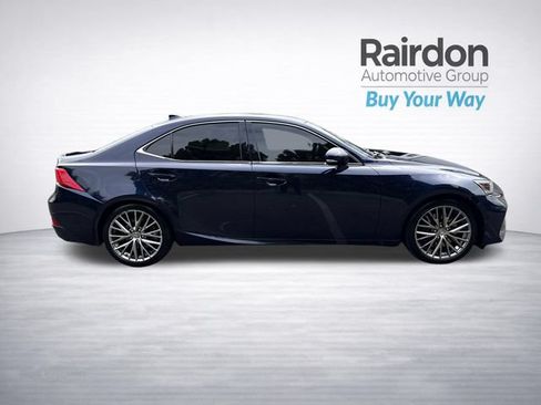 Used 2017 Lexus IS 300 AWD image 8