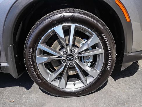 Certified 2026 INFINITI QX60 Pure w/ Cargo Package FWD image 10