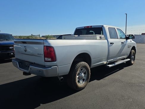 Used 2017 RAM 2500 Tradesman w/ Chrome Appearance Group AWD/4WD image 8