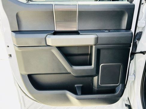 Used 2020 Ford F150 Raptor w/ Equipment Group 802A Luxury image 29