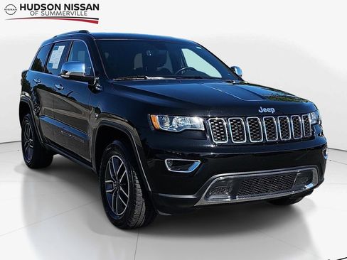 Used 2022 Jeep Grand Cherokee Limited AWD/4WD image 1