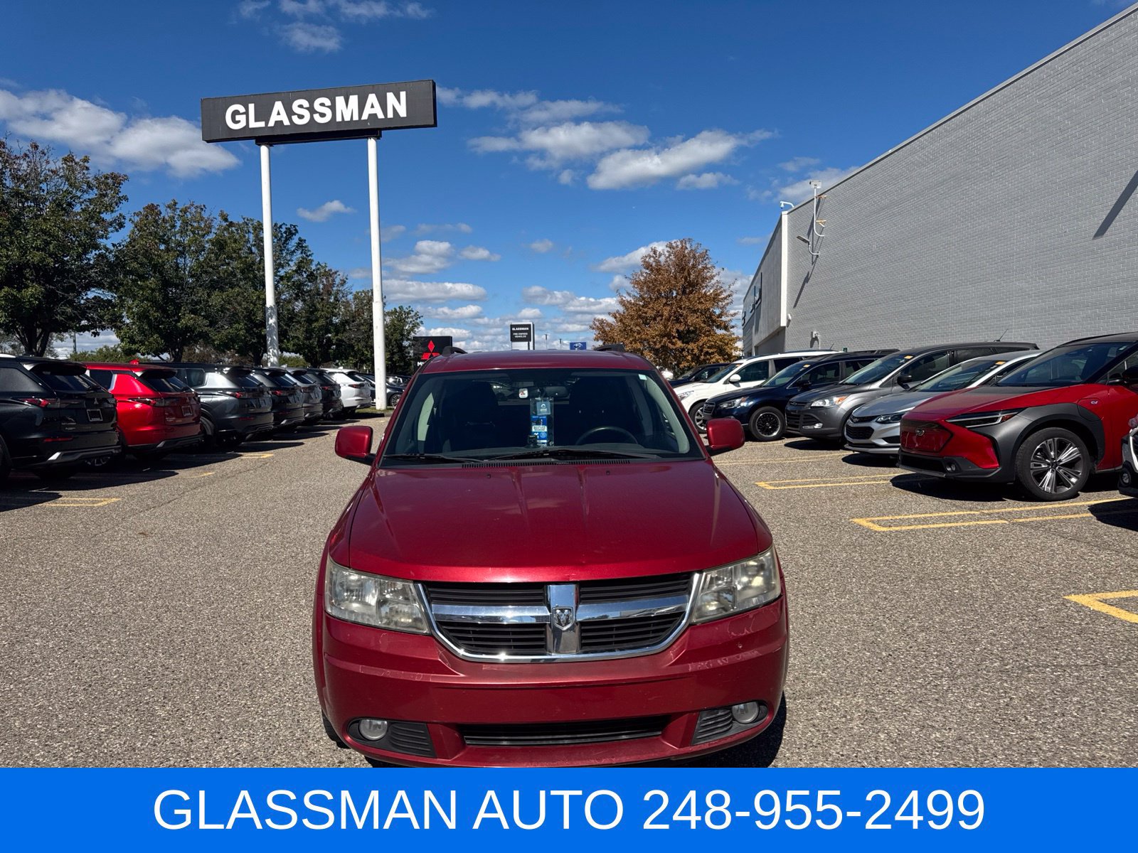 Used 2010 Dodge Journey SXT FWD image 1