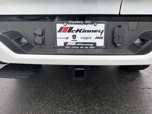 New 2026 RAM 1500 Limited AWD/4WD image 14
