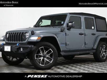 Used 2024 Jeep Wrangler Unlimited w/ Technology Group