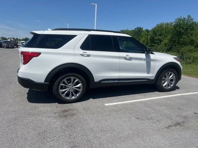 Used 2024 Ford Explorer XLT w/ Equipment Group 202A