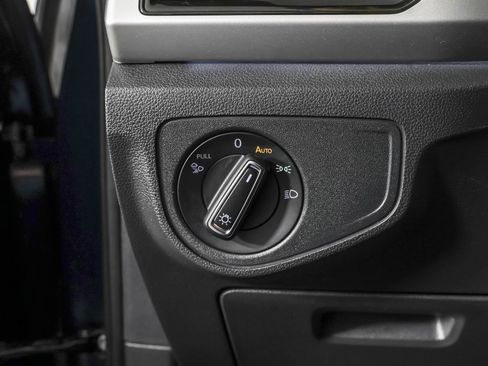 Used 2022 Volkswagen Atlas Cross Sport SEL Premium R-Line image 27