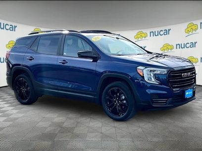 Used 2022 GMC Terrain SLE w/ Driver Convenience Package