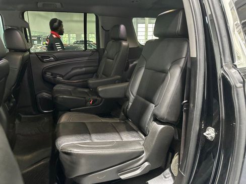 Used 2015 Chevrolet Suburban LT AWD/4WD image 7