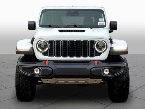 New 2026 Jeep Gladiator Mojave image 3