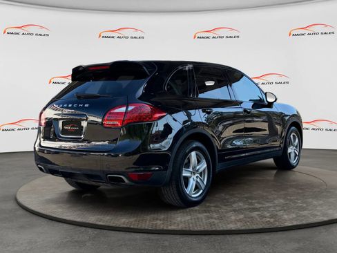 Used 2014 Porsche Cayenne AWD/4WD image 10