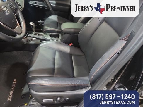 Used 2018 Toyota RAV4 SE w/ Power Extra Value Package FWD image 7