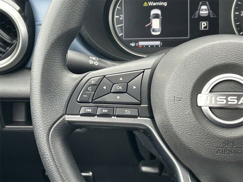 Used 2025 Nissan Versa SV w/ Trunk Package image 19