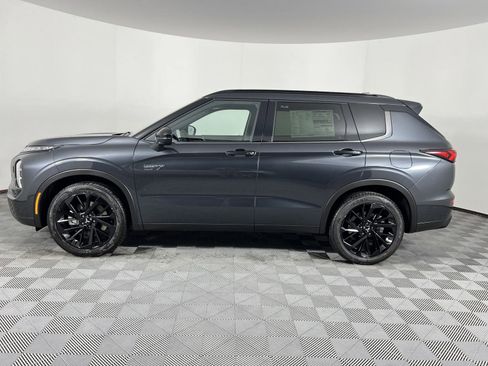 New 2025 Mitsubishi Outlander SEL Black Edition image 3