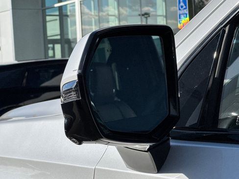 Certified 2024 Cadillac Escalade Sport image 51