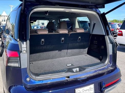 Used 2025 INFINITI QX80 Sensory AWD/4WD image 35
