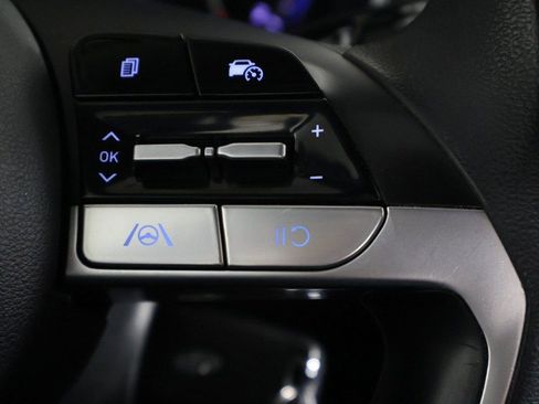 Used 2022 Hyundai Tucson SE image 36