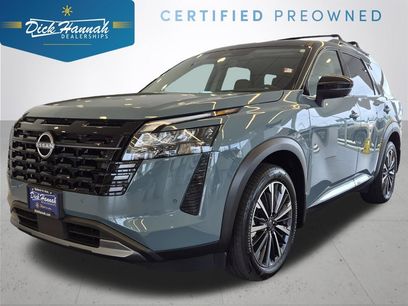 Used 2026 Nissan Pathfinder Platinum w/ Lighting Package