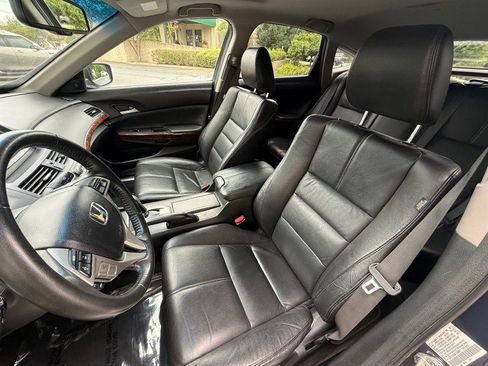 Used 2012 Honda Crosstour EX-L image 32