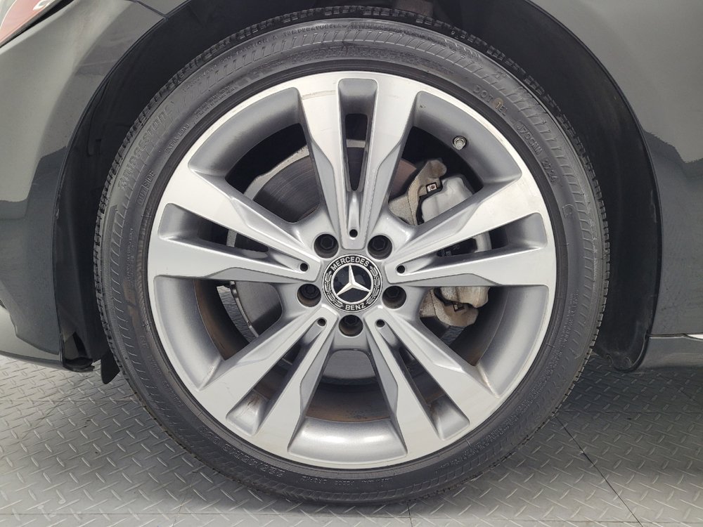 Used 2020 Mercedes-Benz C 300 Sedan image 31