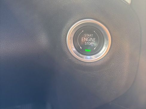 Used 2020 GMC Sierra 1500 SLT w/ SLT Premium Plus Package image 21