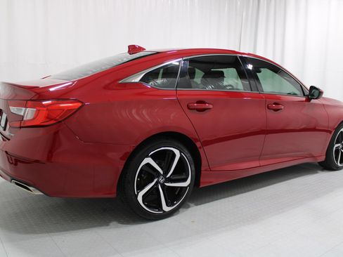 Used 2020 Honda Accord Sport image 6