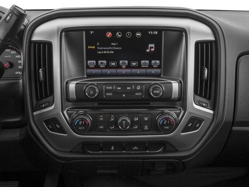 Used 2018 GMC Sierra 1500 SLE w/ SLE Value Package AWD/4WD image 13