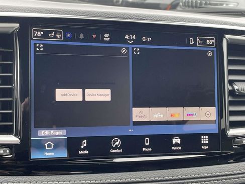 New 2026 Chrysler Pacifica Select image 33