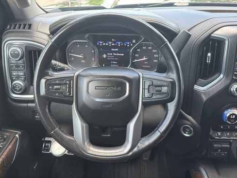 Used 2021 GMC Sierra 2500 Denali AWD/4WD image 15