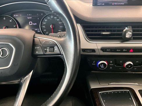 Used 2019 Audi Q7 2.0T Premium w/ Convenience Package AWD/4WD image 23