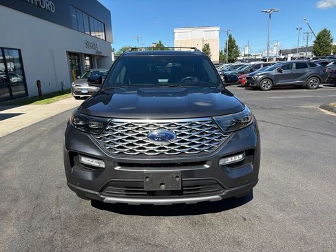 Used 2020 Ford Explorer Platinum w/ Premium Technology Package AWD/4WD image 4