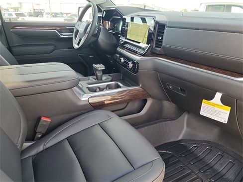 New 2026 GMC Sierra 1500 Elevation w/ Elevation Premium Package image 18