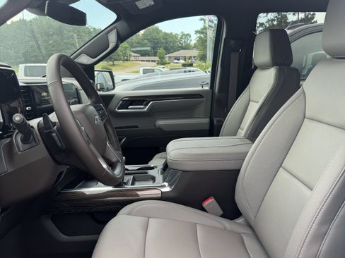 New 2026 Chevrolet Silverado 1500 RST w/ Convenience Package II AWD/4WD image 9