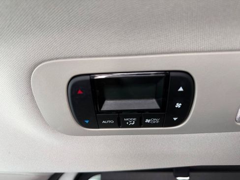 Used 2025 Honda Odyssey Touring image 35