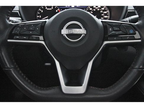 Certified 2023 Nissan Altima 2.0 SR FWD image 17