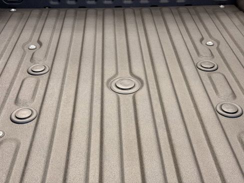 Used 2025 Ford F350 XLT w/ Black Appearance Package image 11